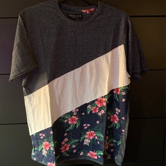 Free Planet Other - Men's Navy, & White Floral Striped T-Shirt Used Large